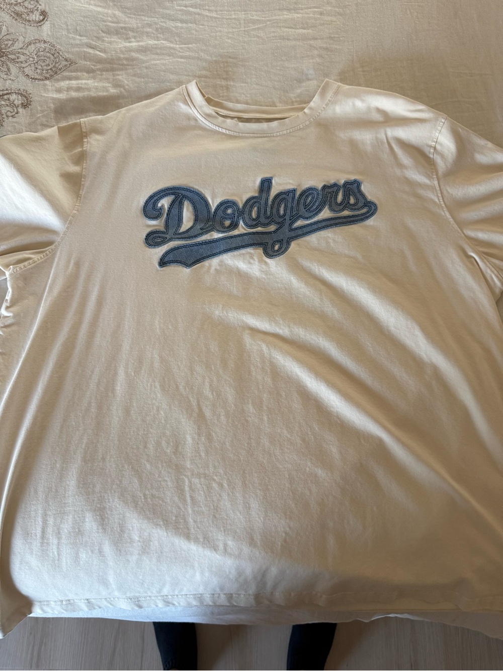 Dodgers Logo Short Sleeve Crewneck T-Shirt in White